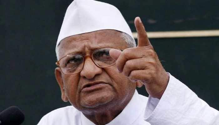 Anna Hazare&#039;s fast enters 2nd day; locals in his village observe bandh