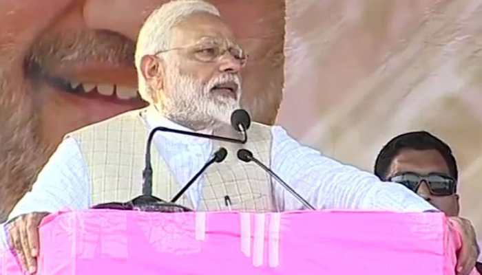 PM Narendra Modi accuses Mamata Banerjee of Trinamool Tolabaji Tax
