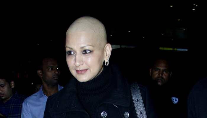 Sonali Bendre returns to the set after a sabbatical, pens an emotional note