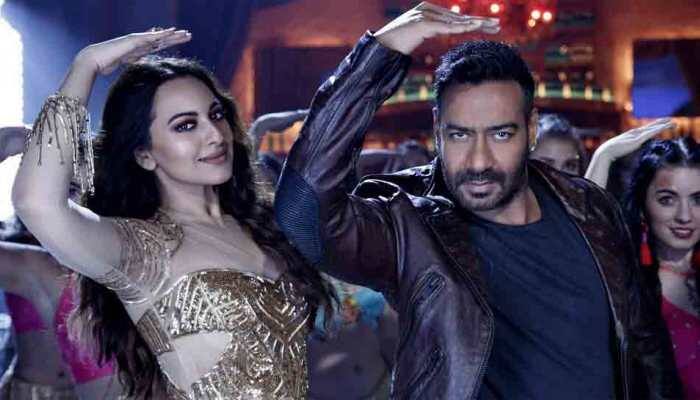Total Dhamaal new song out: Sonakshi Sinha steps into Helen's shoes for remake of hit classic song 'Mungda'