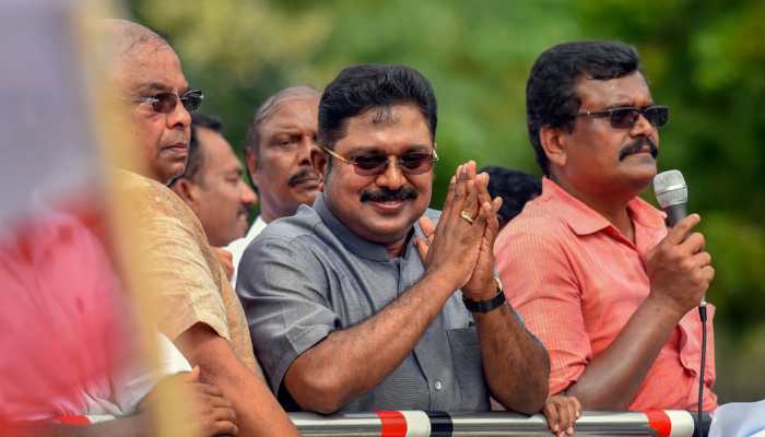 SC for now refuses 'pressure cooker' symbol to Dhinakaran-led AMMK SC for now refuses 'pressure cooker' symbol to Dhinakaran-led AMMK