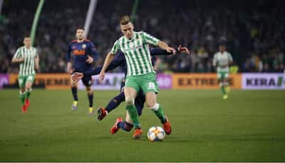 Copa del Rey: Valencia fight back after Real Betis score directly from corner