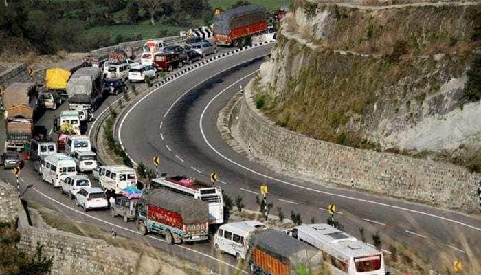 Jammu-Srinagar highway closed for 4th consecutive day