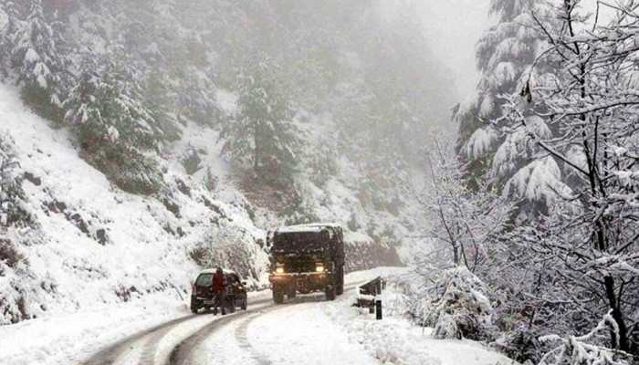 Executive engineer suspended for non-clearance of snow from roads in J&amp;K's Kishtwar