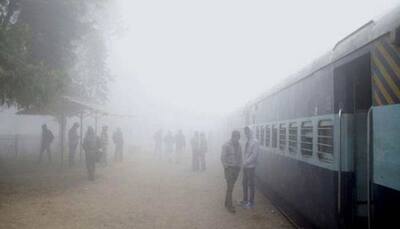 Winter chill continues in Delhi, 17 trains running late due to fog