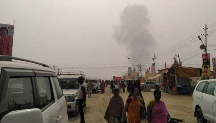 Fire at Bihar Governor Lalji Tandon&#039;s tent in Kumbh mela; mobile, watch set ablaze