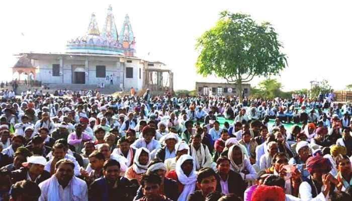 Gujjars protest in Meerut, block rail traffic