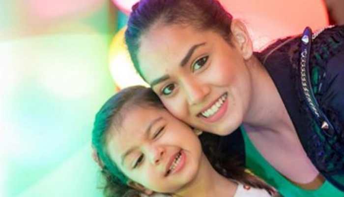 Mira Rajput&#039;s latest pic with daughter Misha is too cute for words! See inside