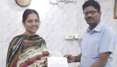 Kamal Haasan congratulates Sneha Parthibaraja, the first Indian to get a no caste, no religion certificate
