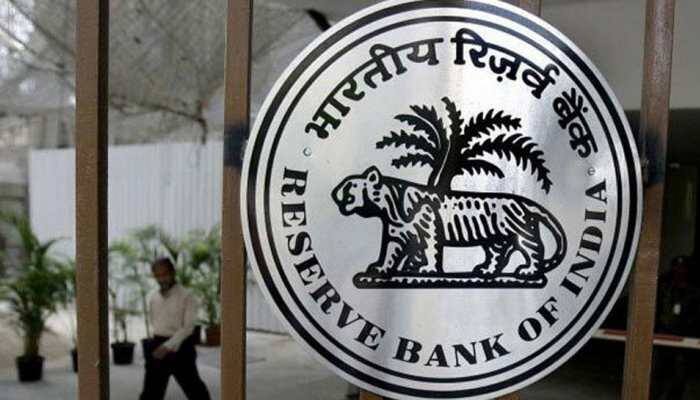 RBI decides to give interim surplus of Rs 28,000 crore to government