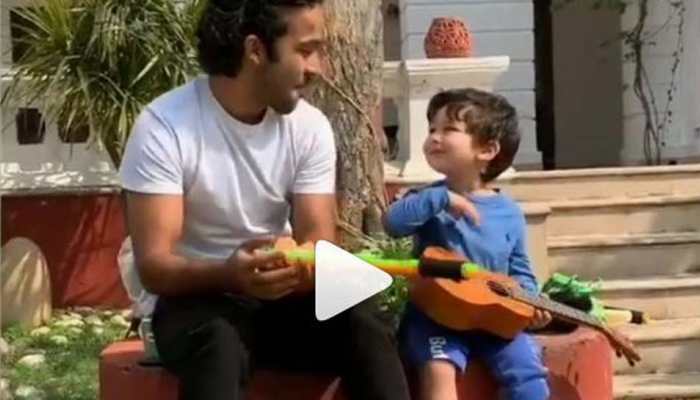 This video of Taimur Ali Khan playing ukelele is breaking the internet-Watch