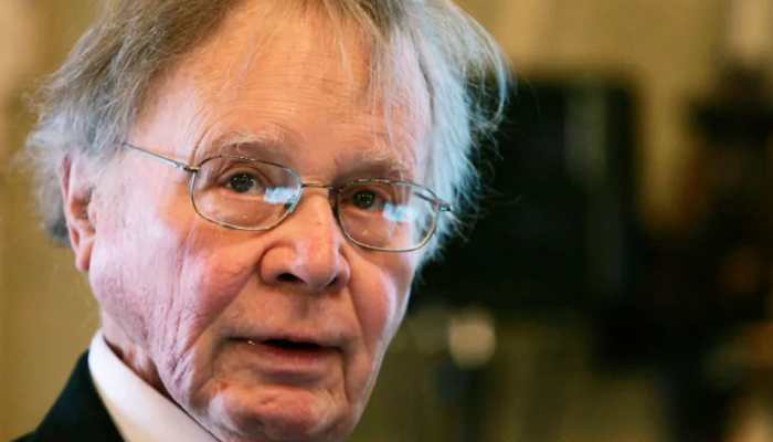 Scientist who popularized term 'global warming' dies