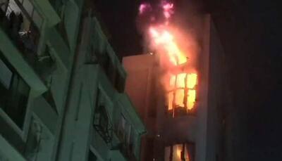 Fire breaks out at Mumbai building, 8 fire tenders rushed