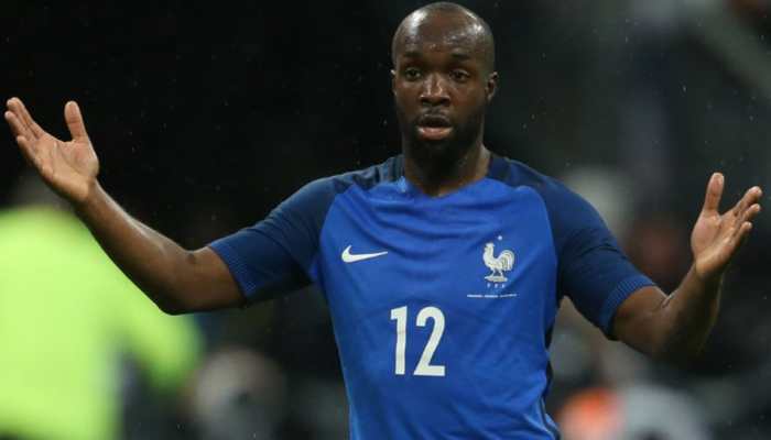 PSG star Lassana Diarra hangs up his boots	