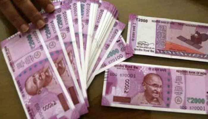 West Bengal: Fake Rs 2,000, Rs 500 notes seized by BSF, one held