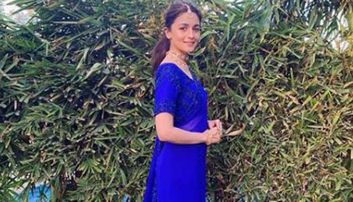 Soni Razdan has the best reaction to Alia Bhatt&#039;s picture from her best friend&#039;s wedding