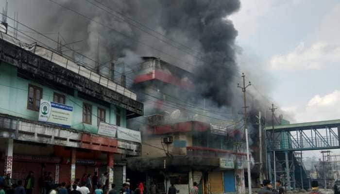 PRC row: Protesters set ablaze Deputy CM&#039;s residence, ransack DC&#039;s office in Arunachal Pradesh