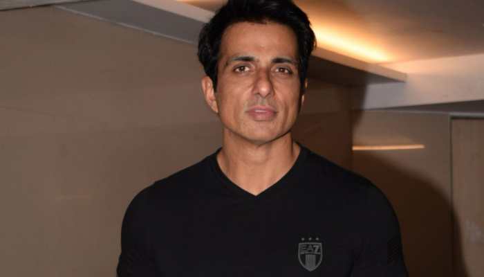 India's real heroes are our brave soldiers: Sonu Sood