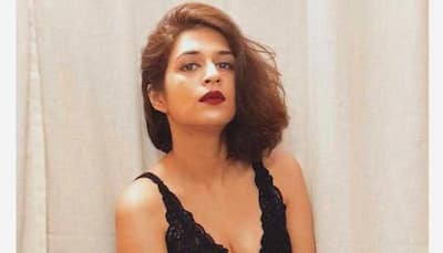 Shraddha Das to perform special dance number in Ayogya 