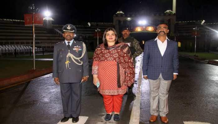 Despite Pakistan's delay tactics, Abhinandan gets a hero's welcome
