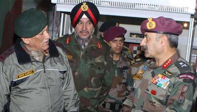 Army chief visits Jammu-based White Knight Corps, reviews security situation