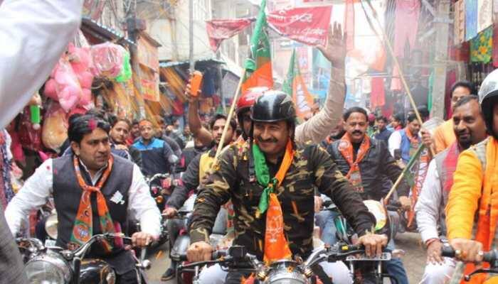 Is wearing Nehru Jacket an insult to ex PM? Manoj Tiwari's bizarre defence for wearing military uniform for BJP rally