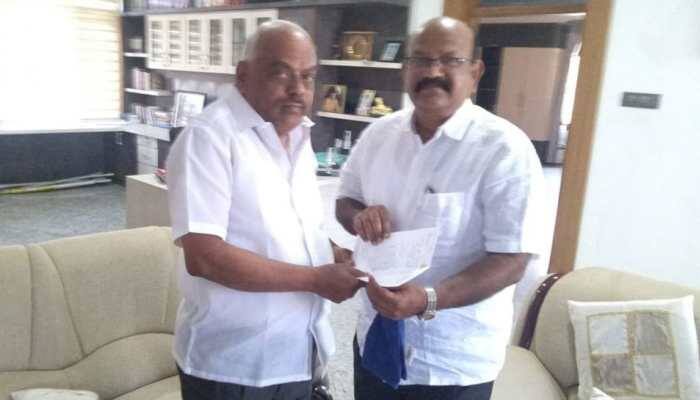 Congress MLA Umesh Jadhav resigns from party, likely to join BJP