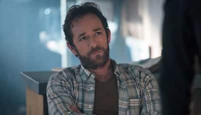 'Riverdale' pays tribute to Luke Perry