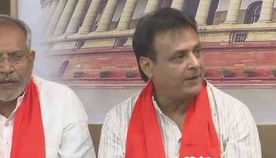 Gujarat: Jawahar Chavda quits Congress, joins BJP