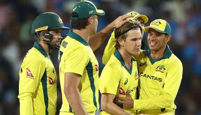 3rd ODI: India lose to Australia by 32 runs, but lead five-match series 2-1