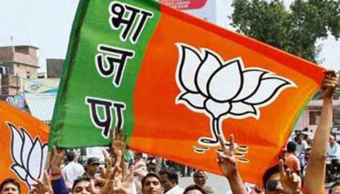 BSP&#039;s Varanasi candidate against PM Narendra Modi in 2014 Lok Sabha poll joins BJP