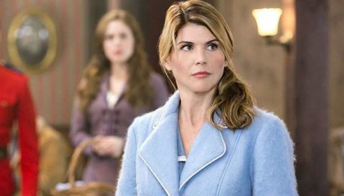 Lori Loughlin released on bail