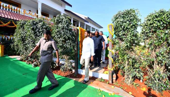 Top Telugu Desam Party leaders eyeing tickets from YSR Congress Party Top Telugu Desam Party leaders eyeing tickets from YSR Congress Party