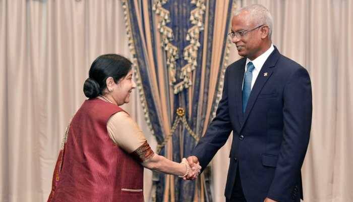 Sushma Swaraj meets Maldivian Home Minister Imran Abdulla, discusses bilateral ties