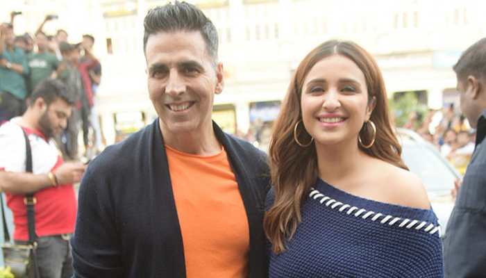 Akshay Kumar-Parineeti Chopra visit capital city in style, promote &#039;Kesari&#039;