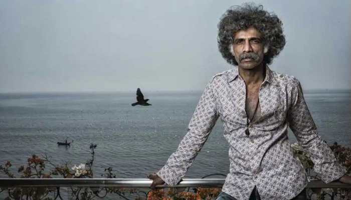 Mandira Bedi and Makarand Deshpande in Telugu movie &#039;Romantic&#039;