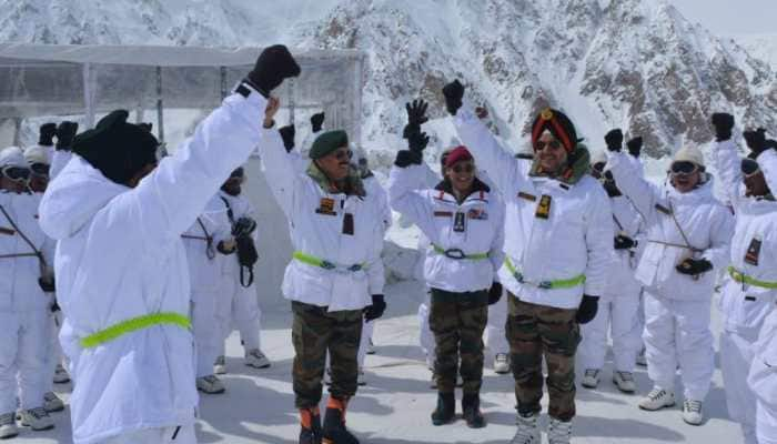 Northern Army commander Lt Gen Ranbir Singh visits forward posts in Siachen Glacier