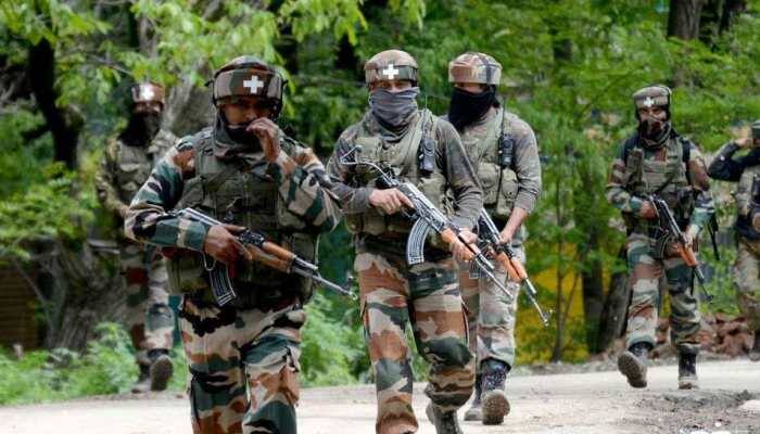 Soldier martyred as Pak army violates ceasefire along LoC in Rajouri