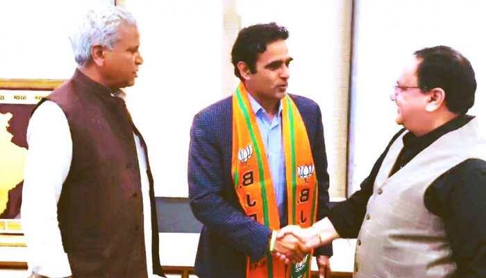 Retired Major, ex-AAP leader Surendra Poonia joins BJP