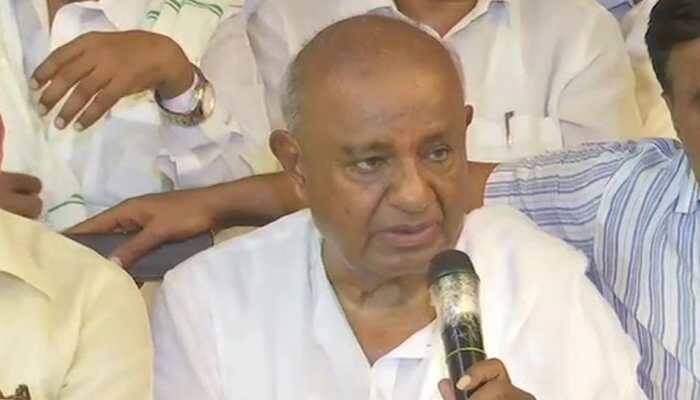 Tension escalates between Congress-JD(S) as Deve Gowda and sitting MP file nominations from Tumkur seat