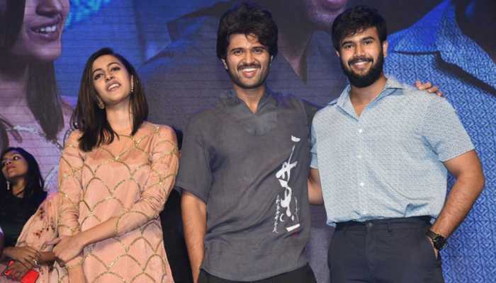 Vijay Deverakonda all praises for Suryakantham teaser