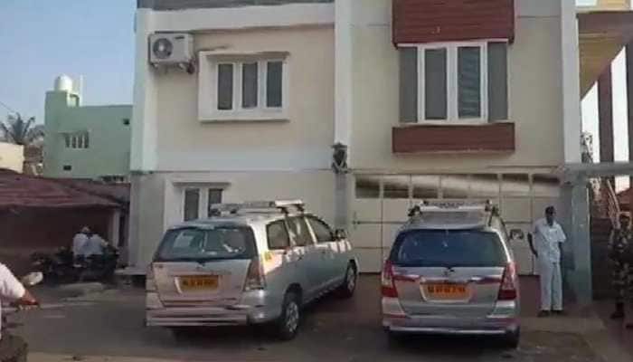 IT department raids properties of Karnataka minister Puttaraju, Janata Dal (Secular) leader HD Revanna's close aides
