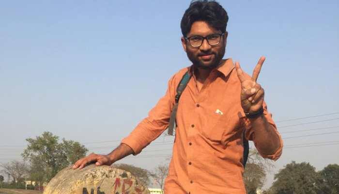 Gujarat MLA Jignesh Mevani campaigns for CPI candidate Kanhaiya Kumar in Bihar
