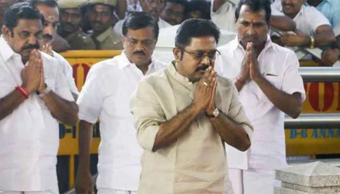 Dinakaran's AMMK gets 'gift pack' as symbol
