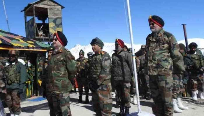 Northern Army Commander reviews security situation in Kashmir Valley