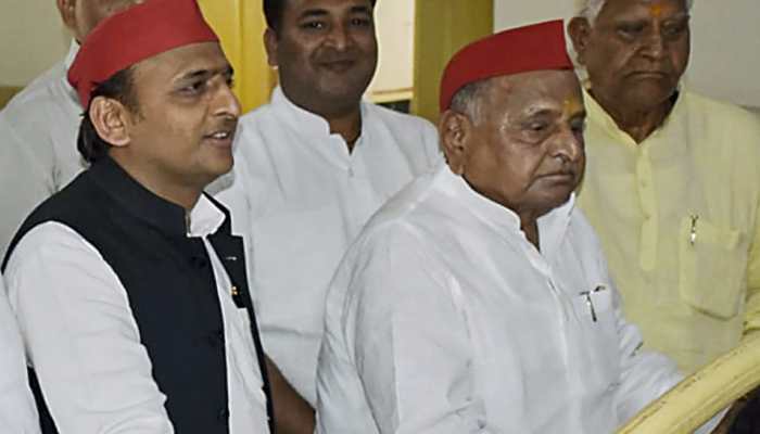 Mulayam Singh Yadav owes over Rs 2 crore to son Akhilesh, poll affidavit reveals