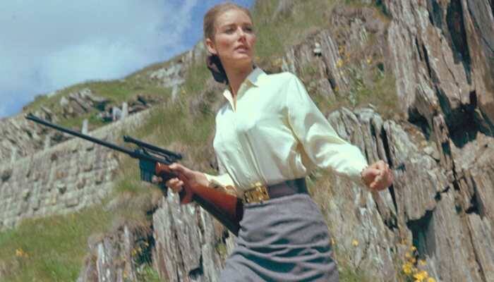 'Goldfinger' Bond girl Tania Mallet dies at 77