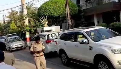 Income Tax raid at MP CM Kamal Nath's OSD Praveen Kakkar's home in Indore