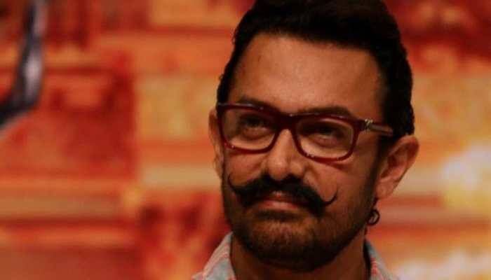 Aamir Khan runs into Chiranjeevi, calls him inspiration