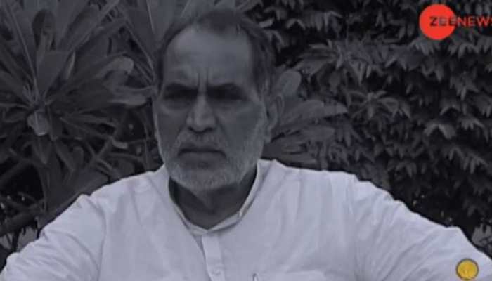 Zee News Gold: Walk down memory lane with former PM Chandra Shekhar's old interviews